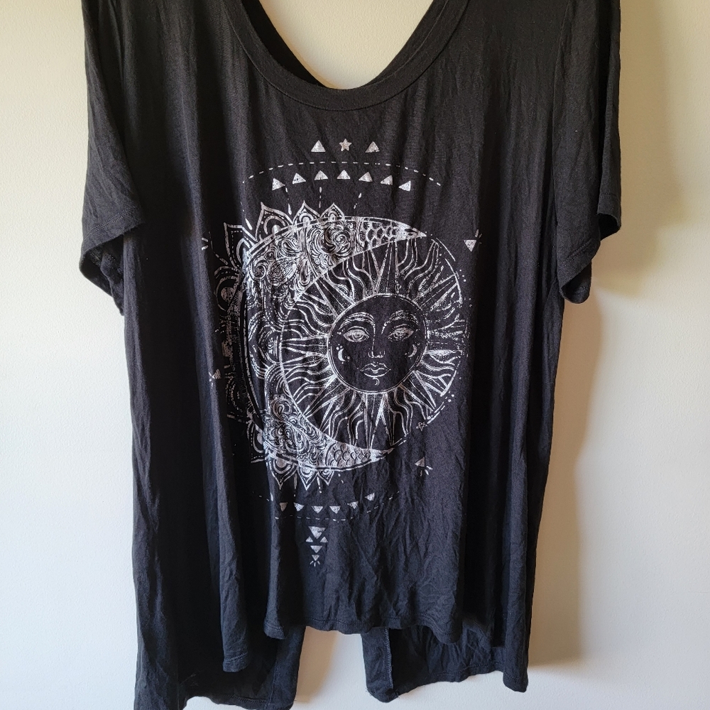Mooncrest/sun tshirt